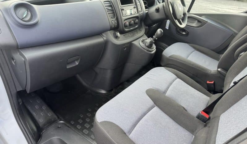 2016- Vauxhall Vivaro L1 – FL16 FRX full